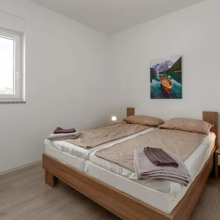 Daire Lavanda Novigrad